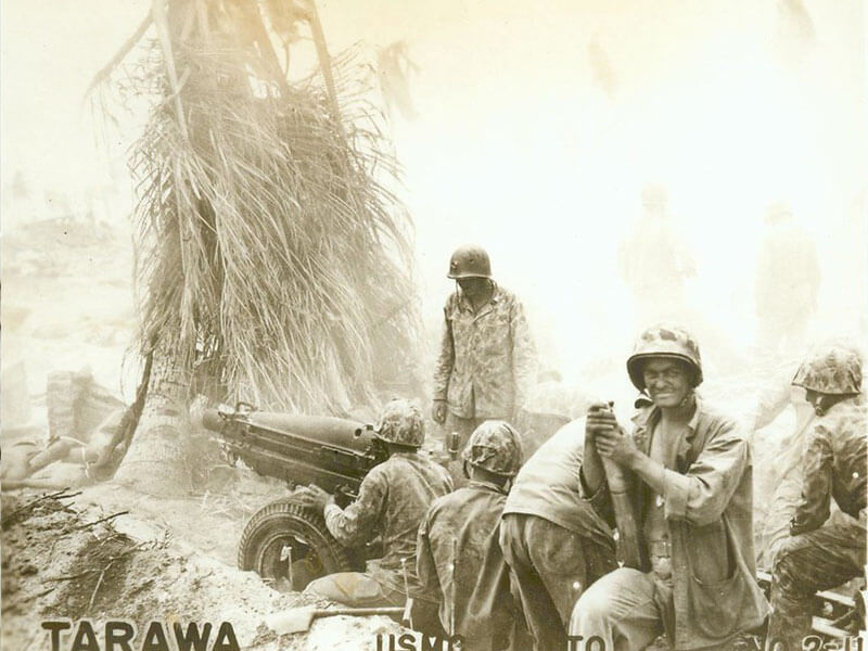 tarawa 1943 soldiers in combat