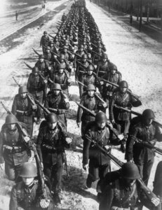 polish army marching 1939